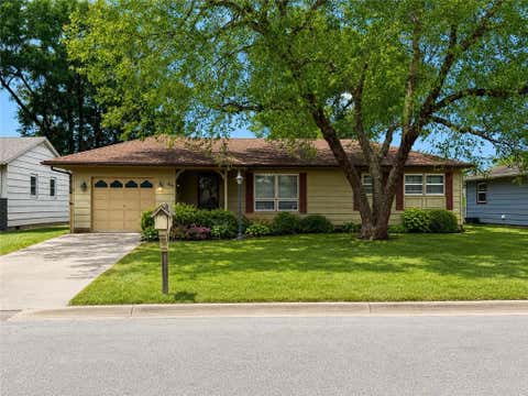 Photo of 305 N Ohio Street, Coffeyville, KS 67337 (MLS # 2637417)