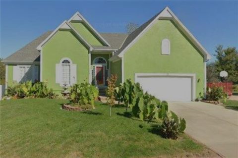 604 Oak Drive Raymore MO 64083