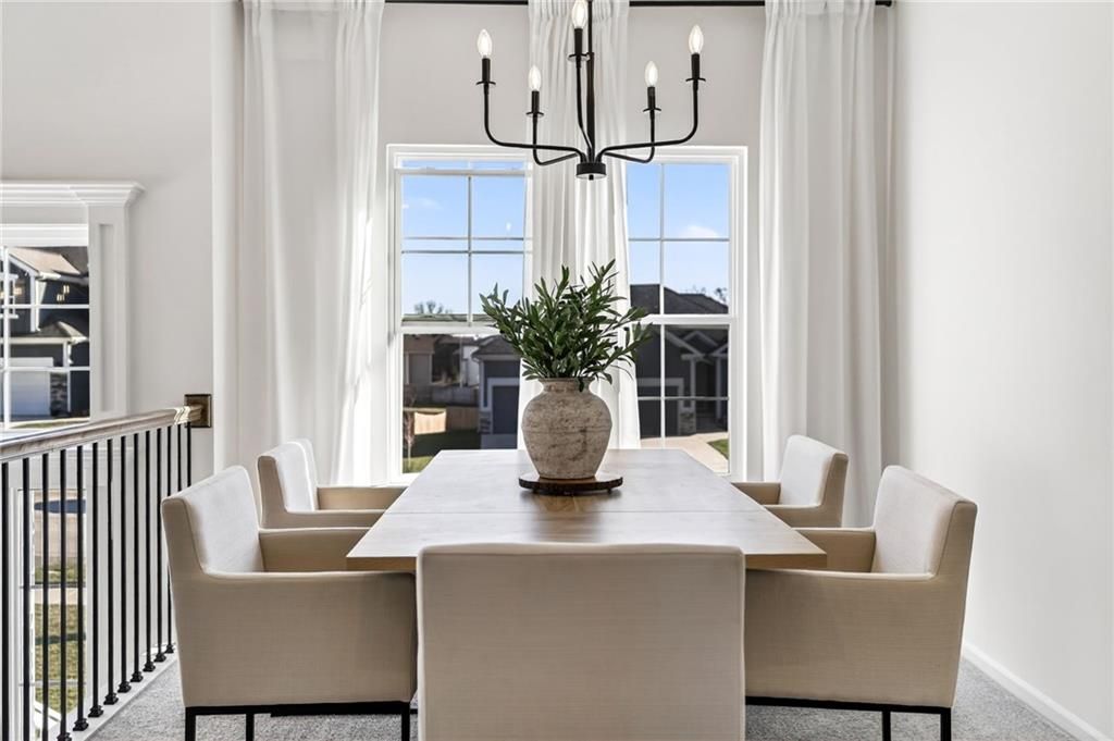 Photo of 1012 Poplar Lane, Liberty, MO 64068 (MLS # 2603383)