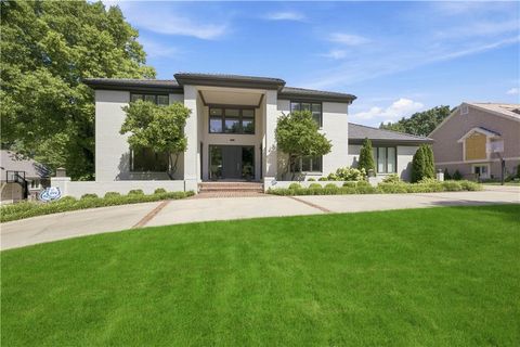 Photo of 3048 W 118th Terrace, Leawood, KS 66211 (MLS # 2631657)