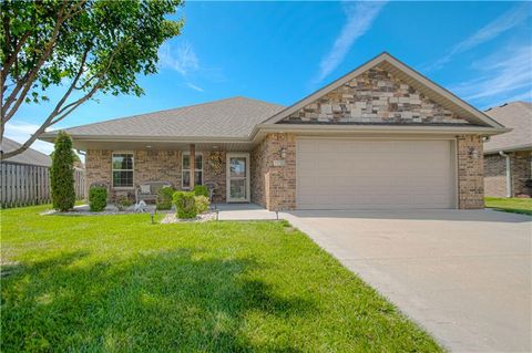110 NW Lindsey Lane, Grain Valley, MO 64029 - MLS#: 2617859