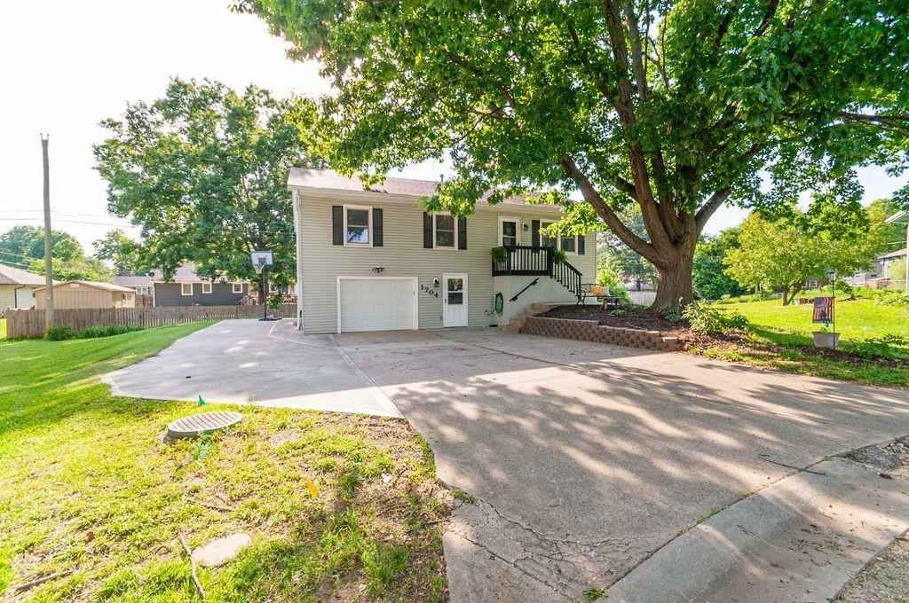 1704 Beverly Circle