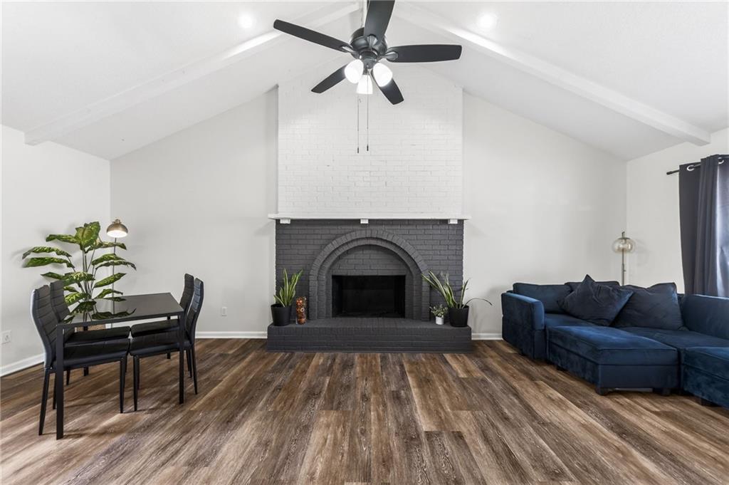 2916 Sweet Briar Drive