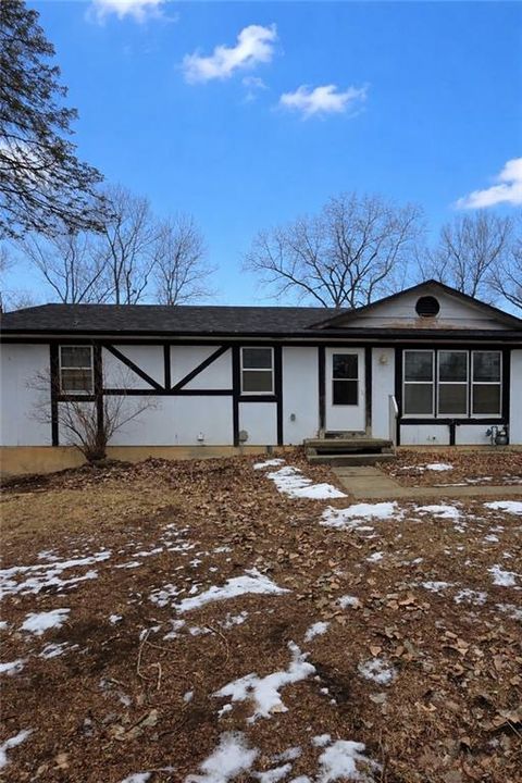 904 S 5th Street Savannah MO 64485