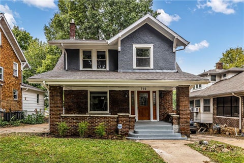 Photo of 710 N 17th Street, Kansas City, KS 66102 (MLS # 2647185)