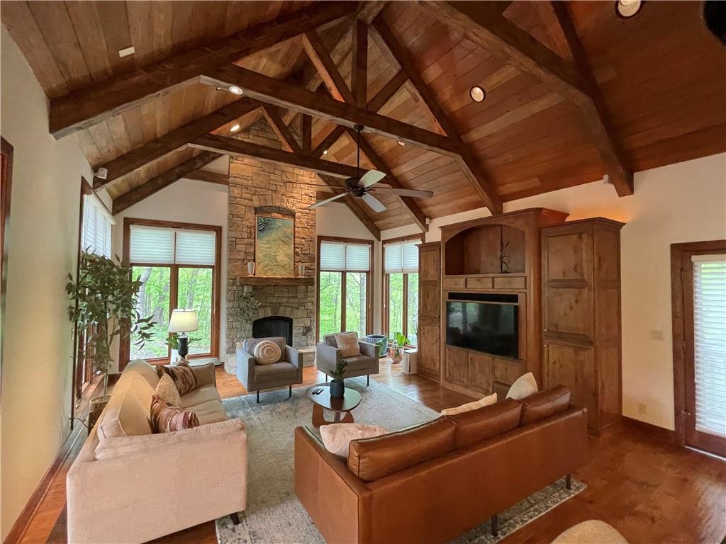 7711 N Montgall Avenue