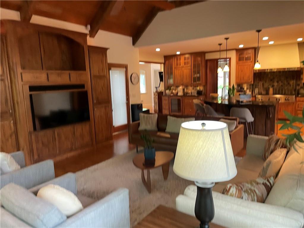 7711 N Montgall Avenue