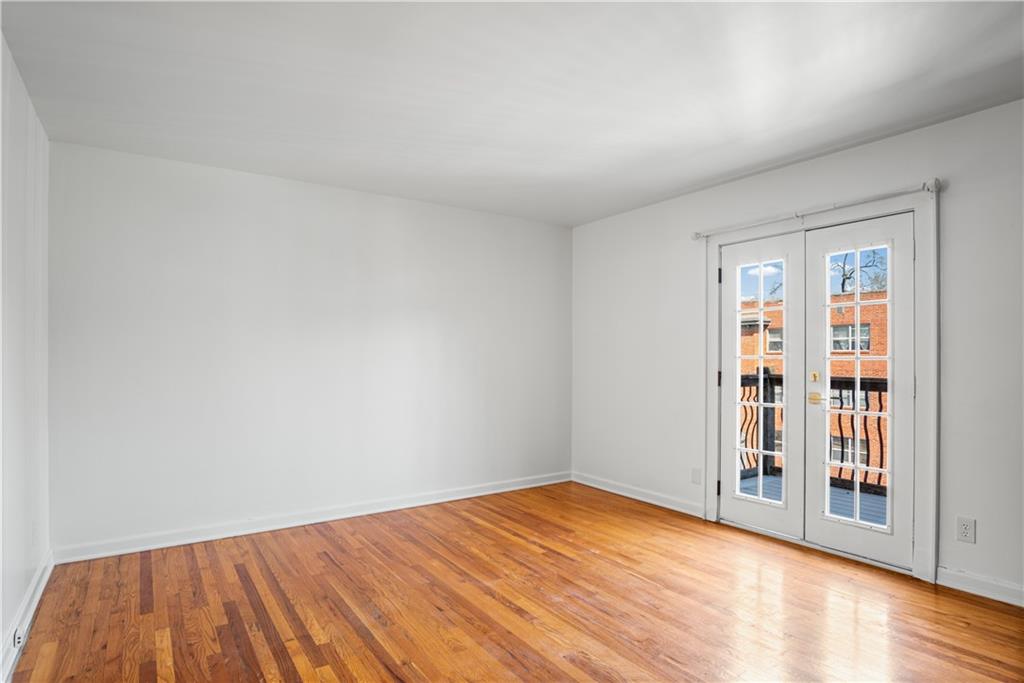 1207 W 45th Street 3W