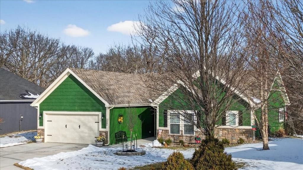 Photo of 2080 Riverstone Drive, Excelsior Springs, MO 64024 (MLS # 2598610)