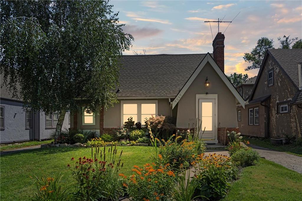 7217 Highland Avenue