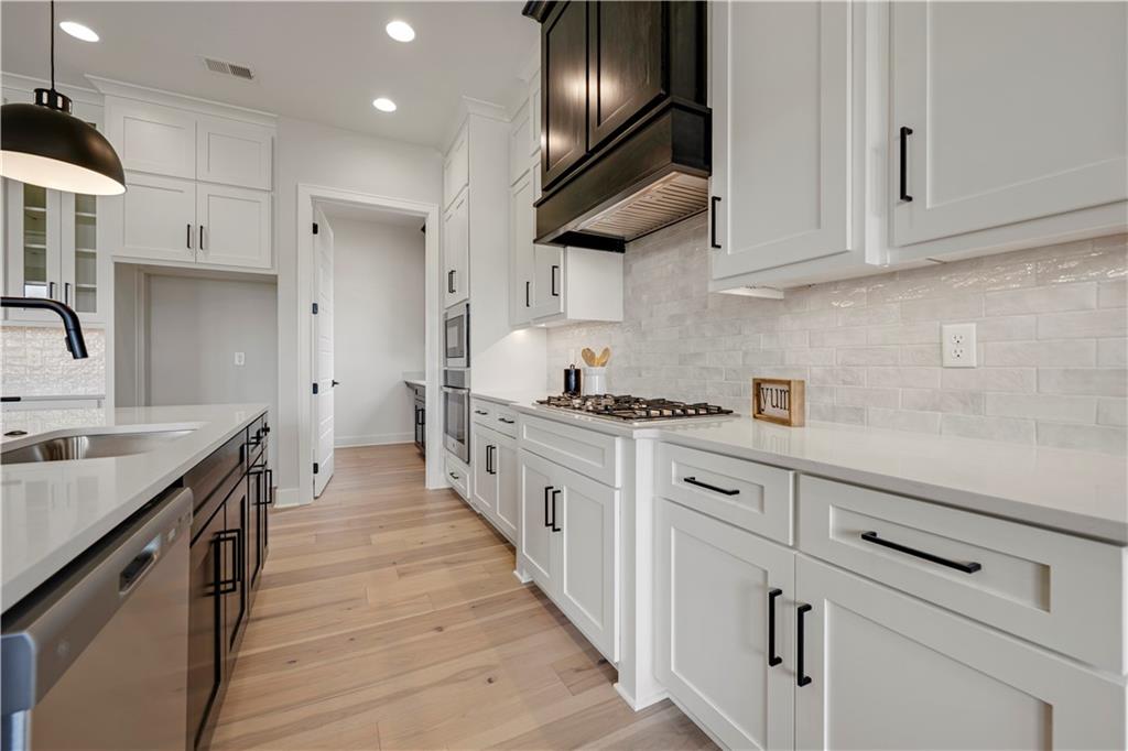 9836 Shady Bend Road