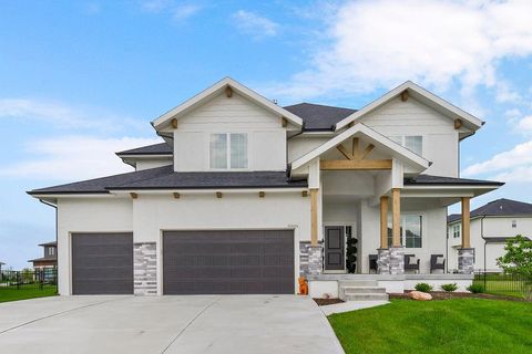 13404 W 177th Street, Overland Park, KS 66013 - #: 2577080