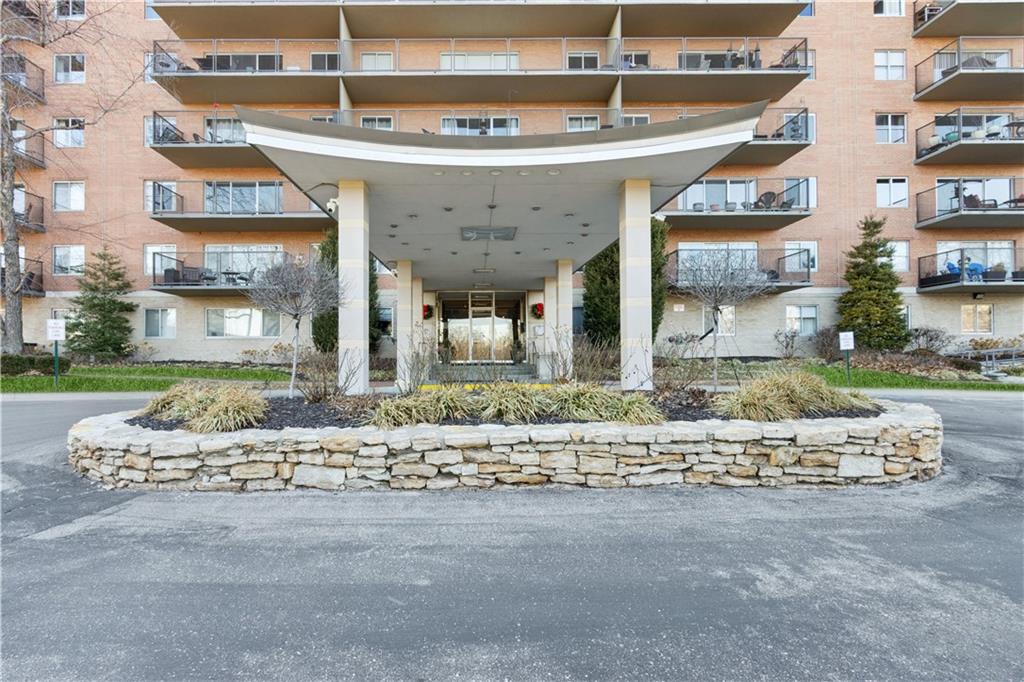 4550 Warwick Boulevard 203