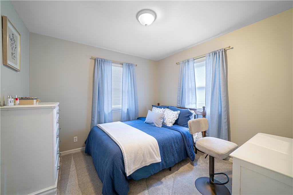 St Joseph, Missouri 64506, United States, 3 Bedrooms Bedrooms, ,2 BathroomsBathrooms,Residential,Active,191911