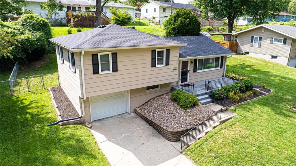 St Joseph, Missouri 64506, United States, 3 Bedrooms Bedrooms, ,2 BathroomsBathrooms,Residential,Active,191911