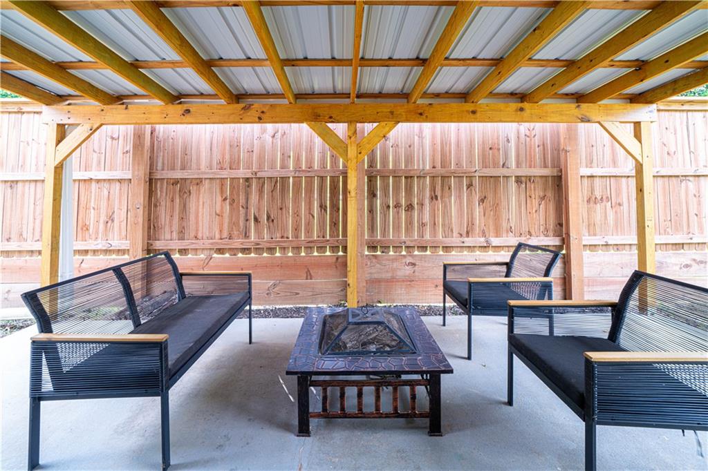 St Joseph, Missouri 64506, United States, 3 Bedrooms Bedrooms, ,2 BathroomsBathrooms,Residential,Active,191911