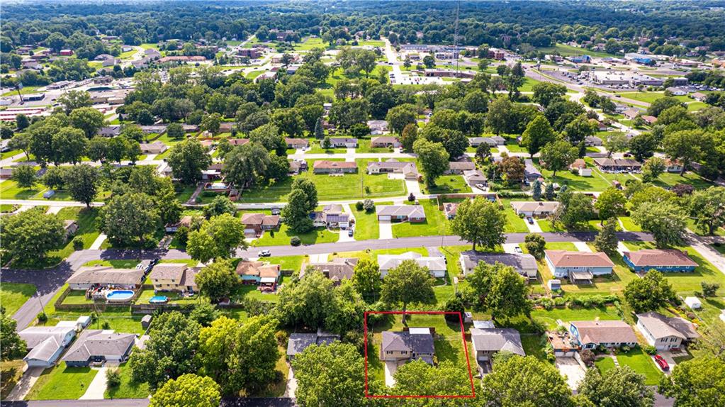 St Joseph, Missouri 64506, United States, 3 Bedrooms Bedrooms, ,2 BathroomsBathrooms,Residential,Active,191911