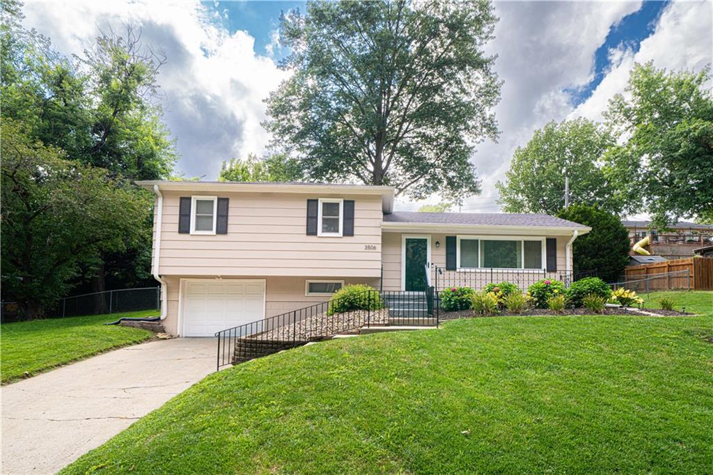 St Joseph, Missouri 64506, United States, 3 Bedrooms Bedrooms, ,2 BathroomsBathrooms,Residential,Active,191911 St Joseph, Missouri 64506, United States, 3 Bedrooms Bedrooms, ,2 BathroomsBathrooms,Residential,Active,191911