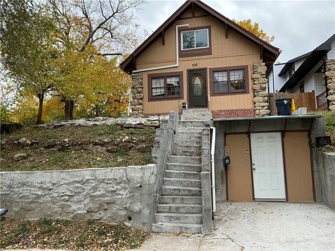 522 Kensington Avenue, Kansas City, MO 64124 - MLS#: 2586859