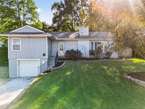 3619 W 75th Street Prairie Village KS 66208