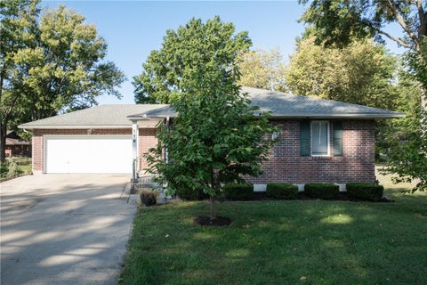 Photo of 116 Sibley Street, Buckner, MO 64016 (MLS # 2647245)