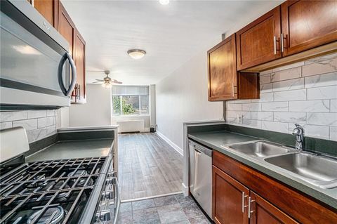 600 E 8th Street 6N Kansas City MO 64106