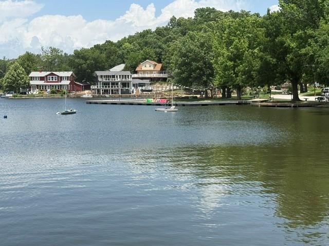 708 LAKE FOREST Drive