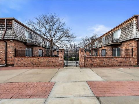 4426 Jarboe Street 5 Kansas City MO 64111