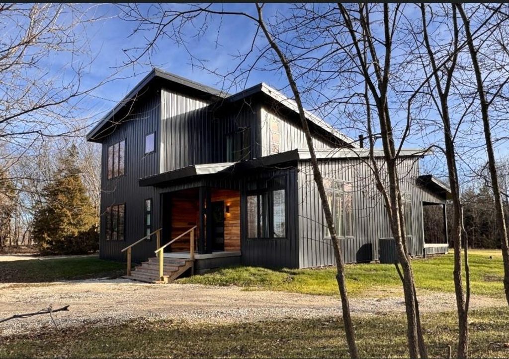 Photo of 1371 1300th Street, Iola, KS 66749 (MLS # 2592453)