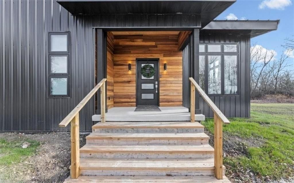 Photo of 1371 1300th Street, Iola, KS 66749 (MLS # 2592453)