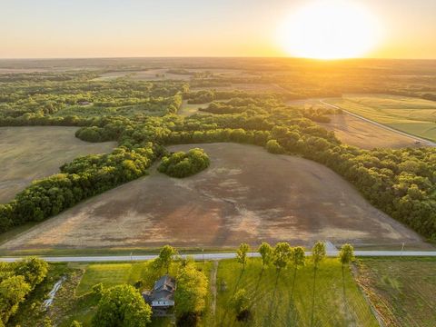 Tract E NE 951 Road Knob Noster MO 65336