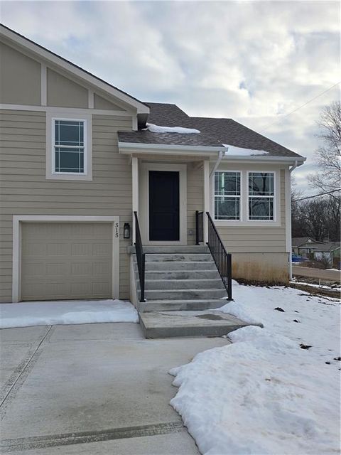 515 W Smith Street, Spring Hill, KS 66083 - MLS#: 2577920