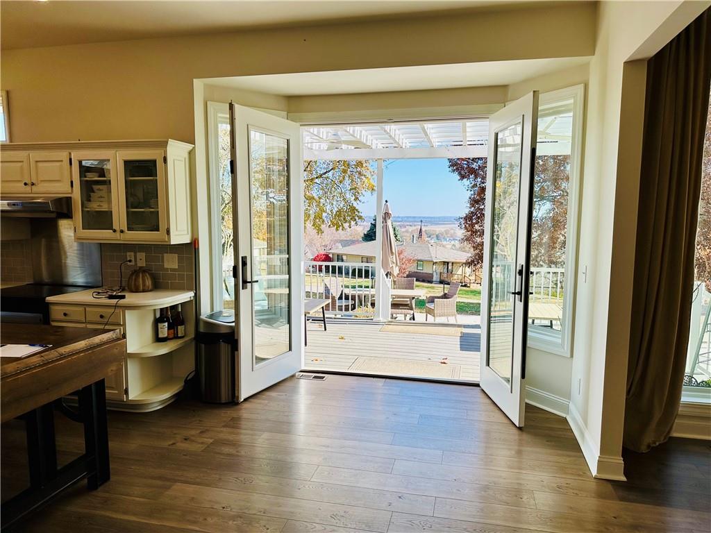 Wathena, Kansas 66090, United States, 4 Bedrooms Bedrooms, ,3 BathroomsBathrooms,Residential,Active,194065