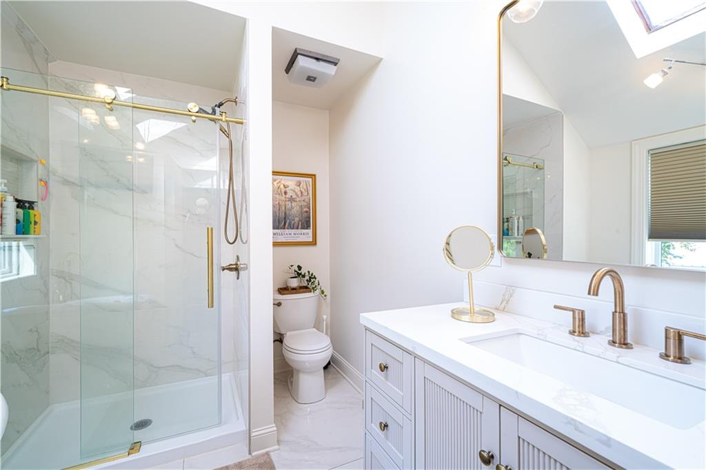 Wathena, Kansas 66090, United States, 4 Bedrooms Bedrooms, ,3 BathroomsBathrooms,Residential,Active,194065