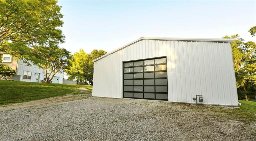 Wathena, Kansas 66090, United States, 4 Bedrooms Bedrooms, ,3 BathroomsBathrooms,Residential,Active,194065