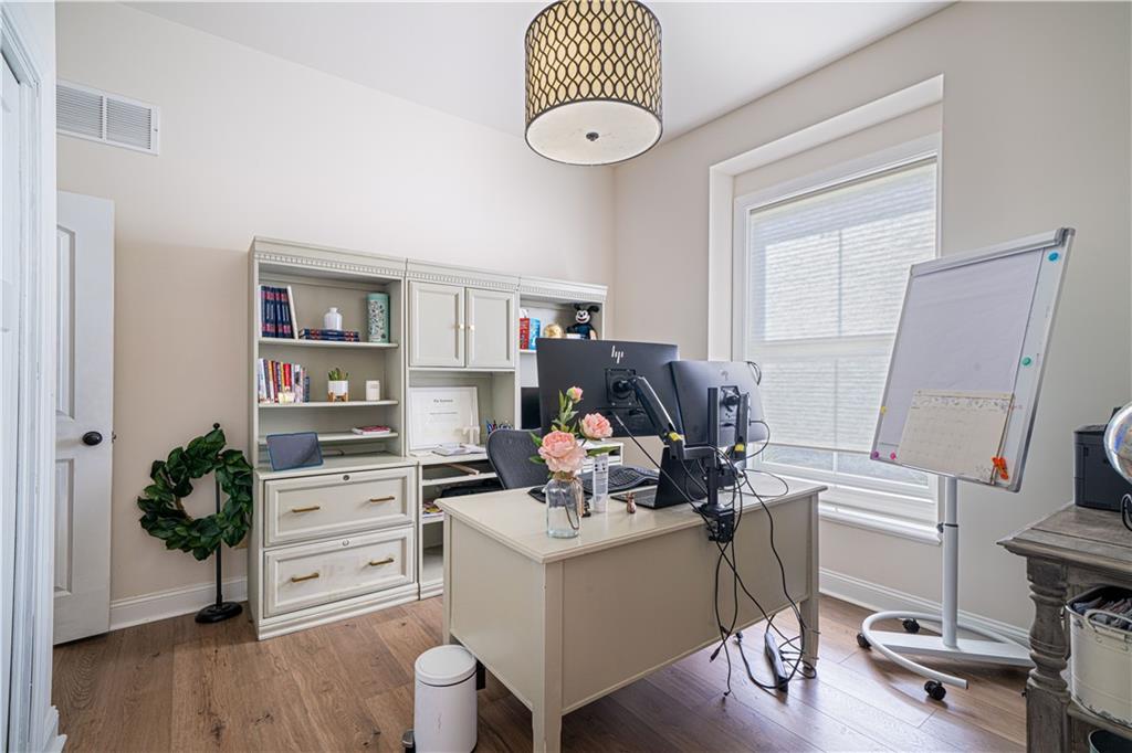 Wathena, Kansas 66090, United States, 4 Bedrooms Bedrooms, ,3 BathroomsBathrooms,Residential,Active,194065