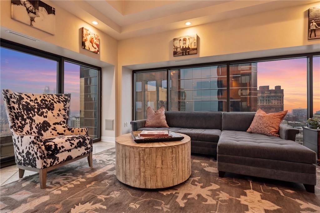 1101 Walnut Street 1707