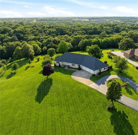 Photo of 1012 PCA Road, Warrensburg, MO 64093 (MLS # 2627952)