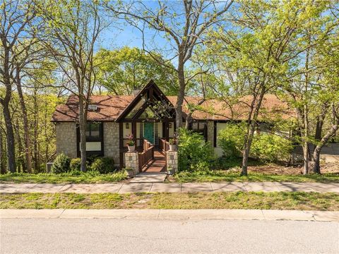 Photo of 7206 Larson Avenue, Kansas City, MO 64133 (MLS # 2613839)