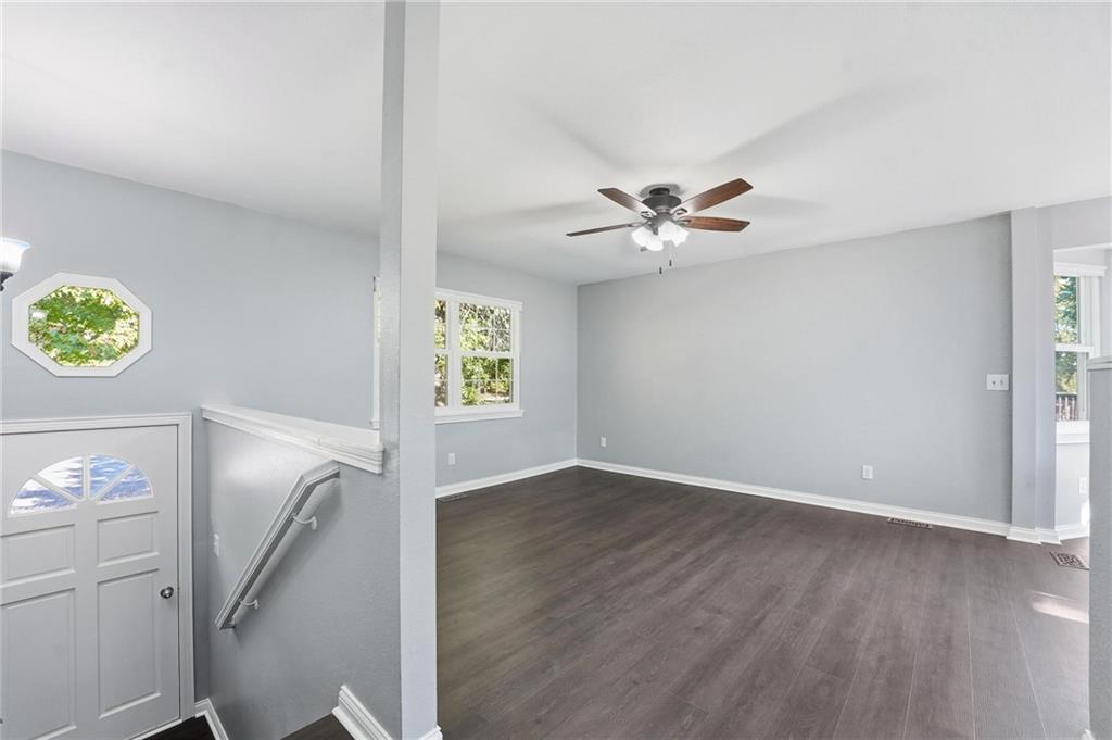 332 SE Jackson Court