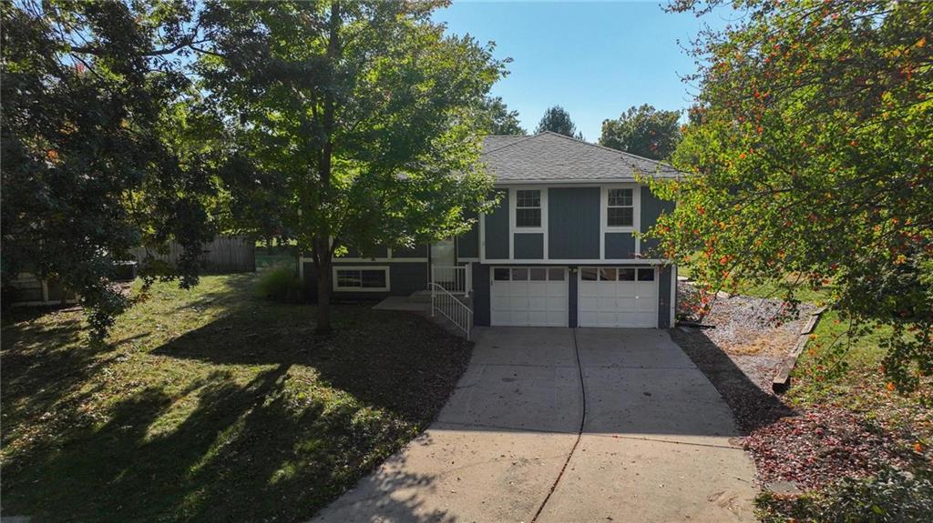 332 SE Jackson Court