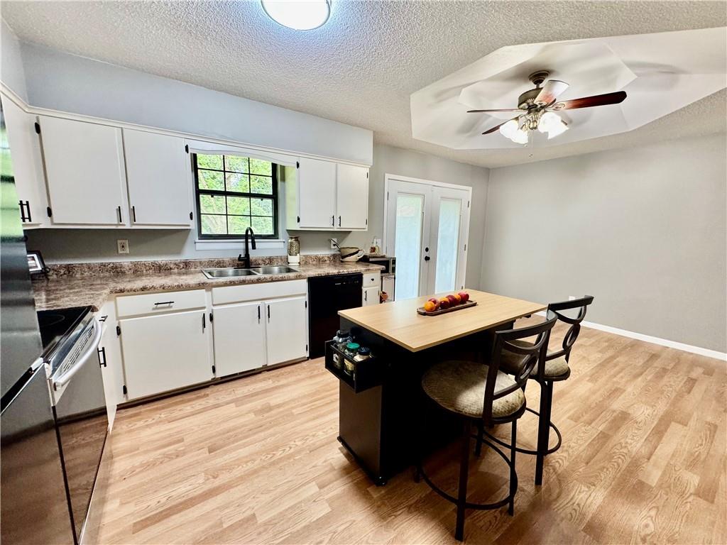 913 Josela Court