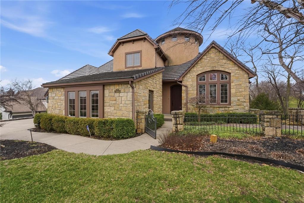 7060 N National Drive