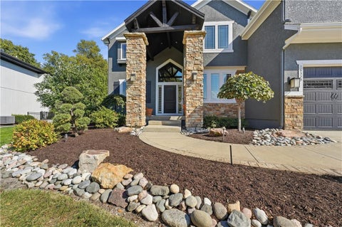 Photo of 16329 HAYES Street, Overland Park, KS 66085 (MLS # 2647067)