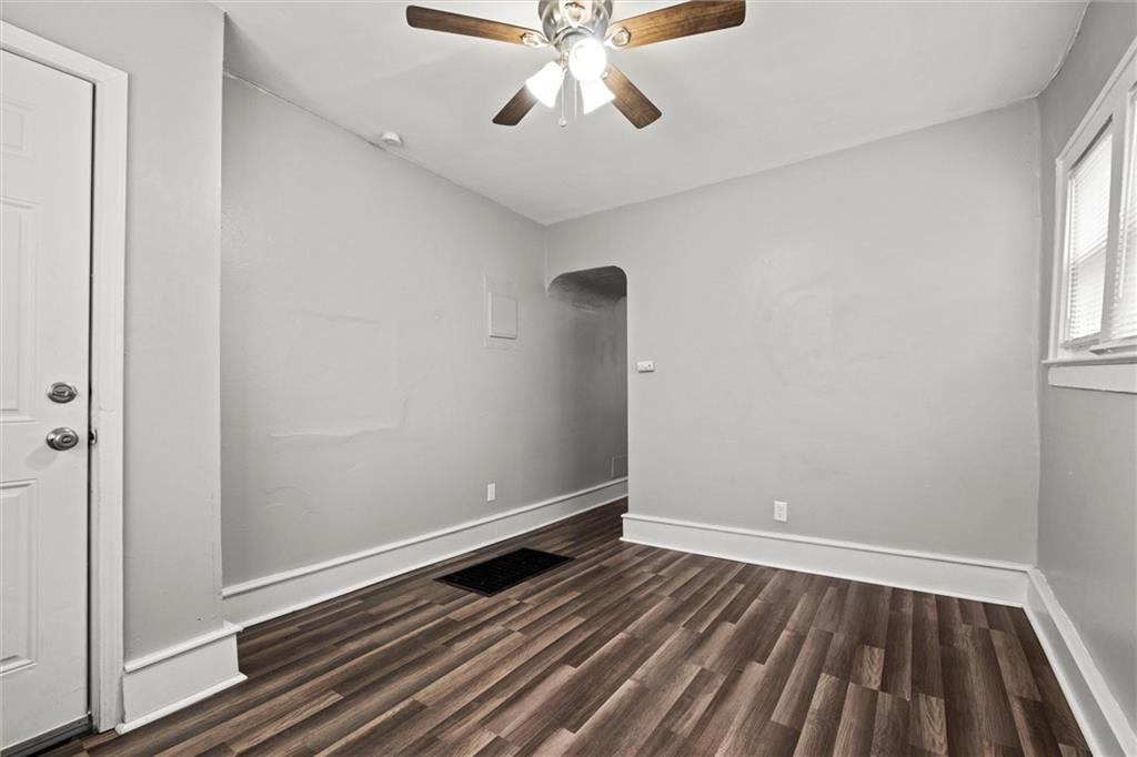 514 W Walnut Street