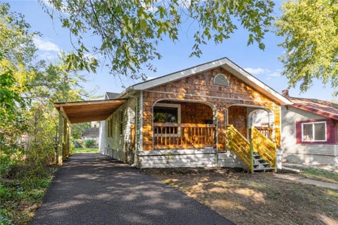 Photo of 3426 Cypress Avenue, Kansas City, MO 64130 (MLS # 2648221)