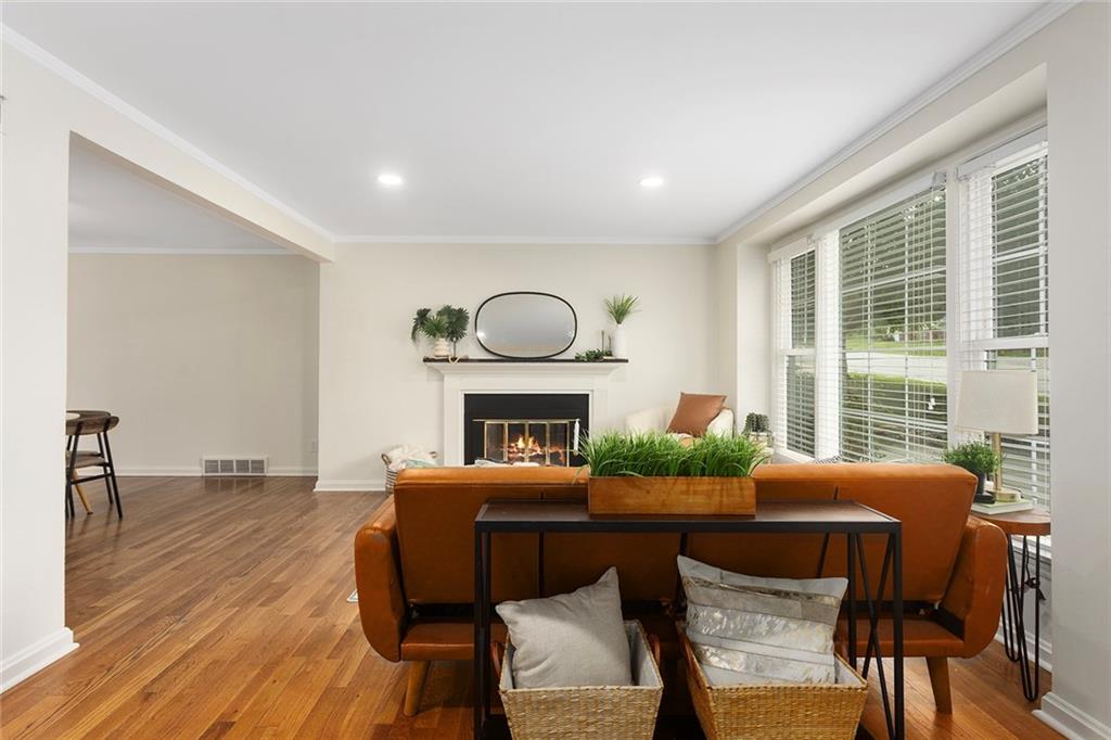 3316 W 75th Street