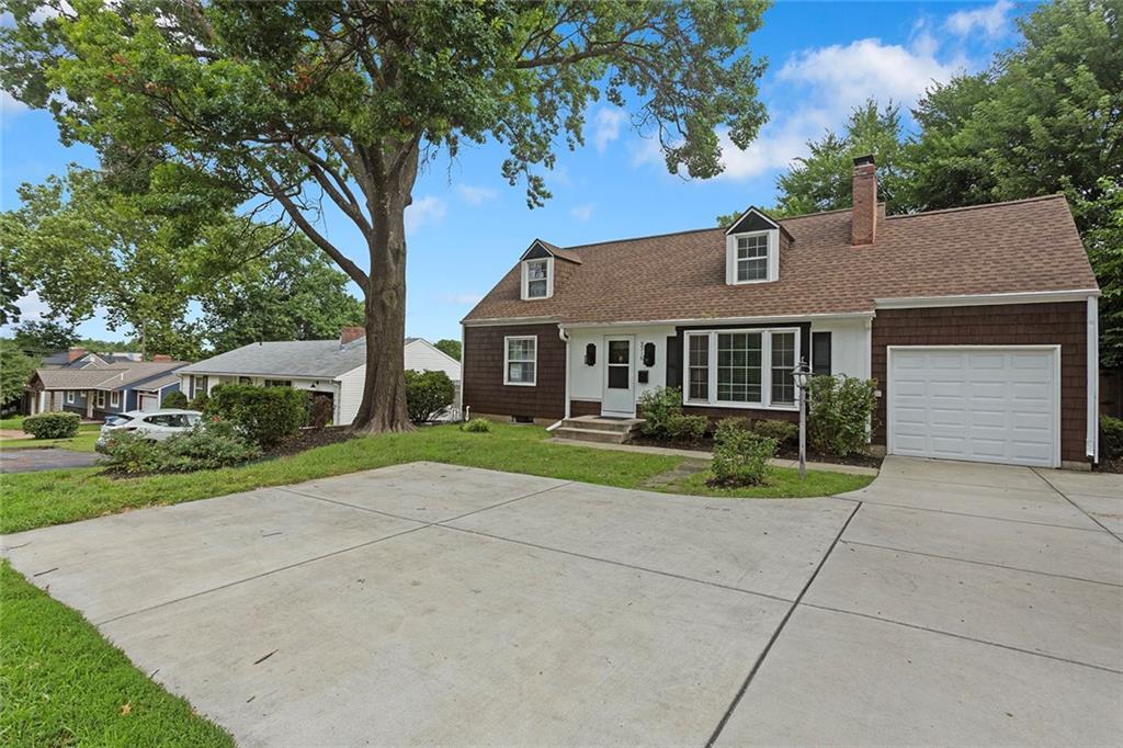 3316 W 75th Street
