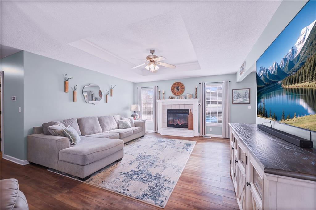 404 NE Virginia Court