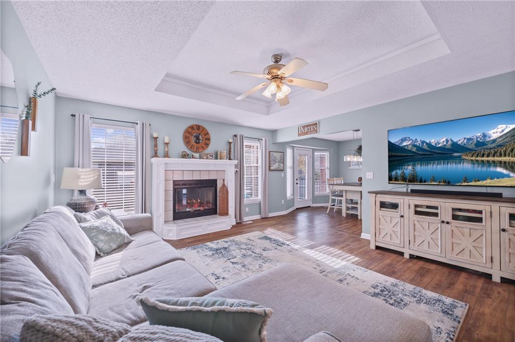 404 NE Virginia Court